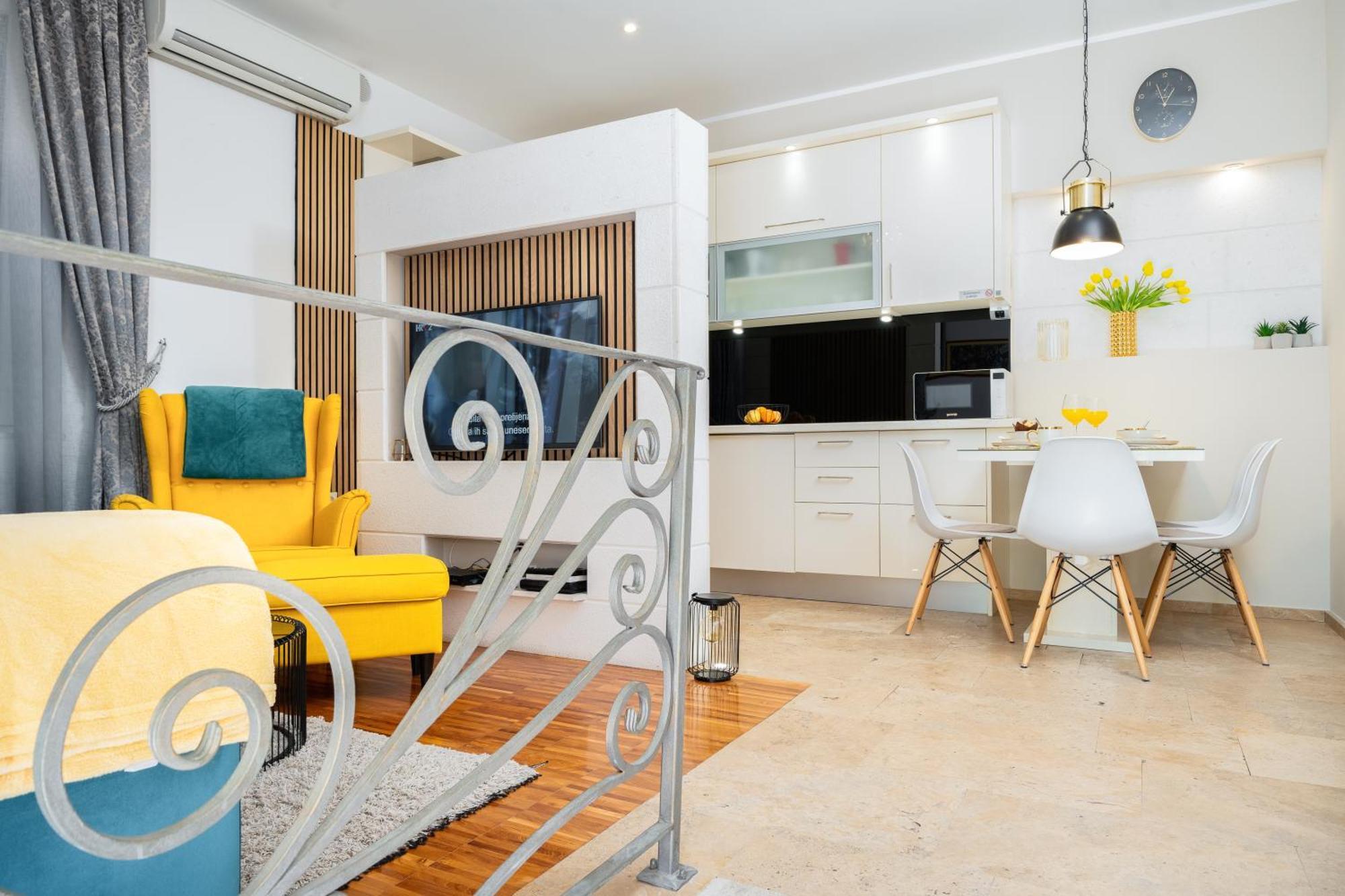 Premium Apartment Alba Rosa Split Exterior photo
